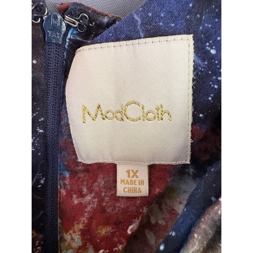 ModCloth "The Way I Galaxy It" Sleeveless Dress with Pockets - Picture 3 of 11